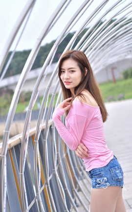 精选街拍作品 NO.0940 小海街拍作品 身材很苗条的小姐姐 part2_丽丝库