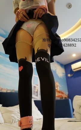 推特巨乳萝莉鱼子酱 - 犬系JK小恶魔_丽丝库