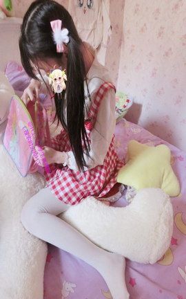 福利在线大图 H工口小学生赛高-2016.03.20草莓裙之白丝萌_丽丝库