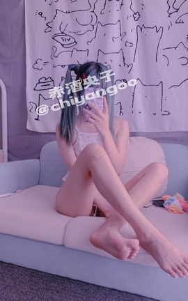 赤酒央子 彩虹袜与格子裙_丽丝库