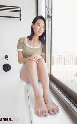 台湾Limerence系列写真-学生素人Sarah裸足首作 part1_丽丝库