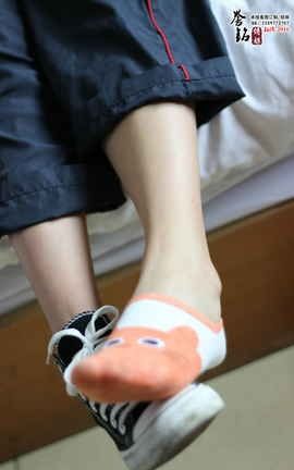 誉铭传媒(中学生棉袜套图)《六十三》