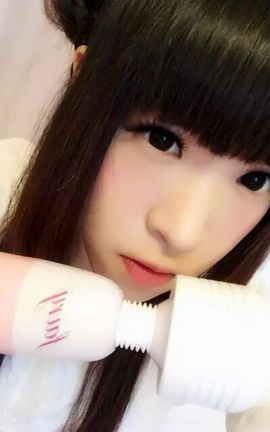 网红少女小依依全部图包-1