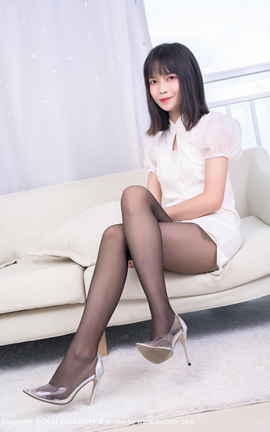 丝社SSA超清写真 NO.664 腿模丹丹的黑丝袜美足（上）_丽丝库