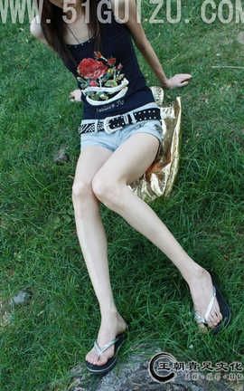 王朝贵足 No.408 布丁剔透裸足人字拖草地树荫系列C_丽丝库