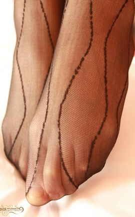 原味妖妖原创丝袜美腿套图-仲夏夜精灵