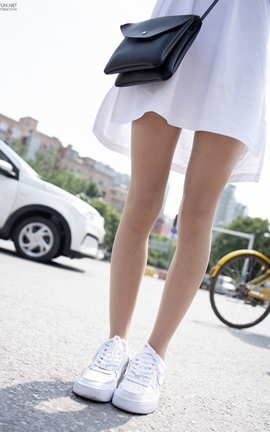 森萝财团 JKFUN-012 10D肉丝运动鞋桌下_丽丝库