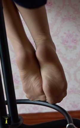 异思趣向IESS 普惠集 No.111 馨月-小皮鞭_丽丝库