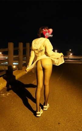 爱露出全站付费资源-户外人前 暗夜露出游戏_丽丝库