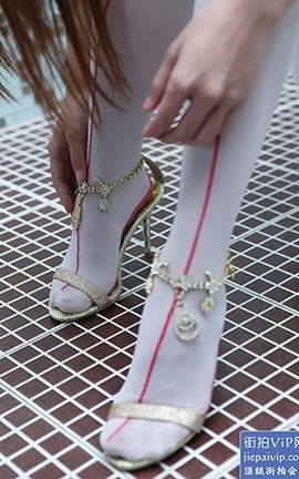 街拍VIP无圣光原创丝袜写真-狡猾的野猫-85059