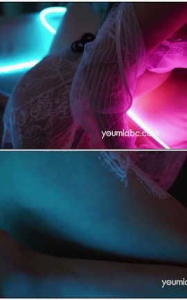 尤蜜YouMii视频写真  2019.12.17 NO.513 白丝蜜桃臀 李承美[1920X1080][3分39秒]_丽丝库