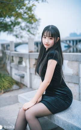 兔玩映画 C45.006 黑色旗袍游园会_丽丝库