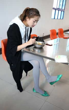 山茶摄影LSS NO.020 大一灰丝_丽丝库