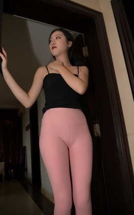 精选街拍作品 NO.0198 粉色瑜伽裤美女 part2_丽丝库