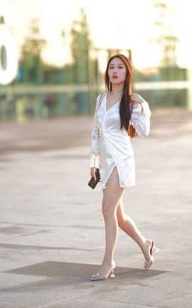 精选街拍作品 NO.0294 玲玲街拍作品 一个人的车展 part6_丽丝库