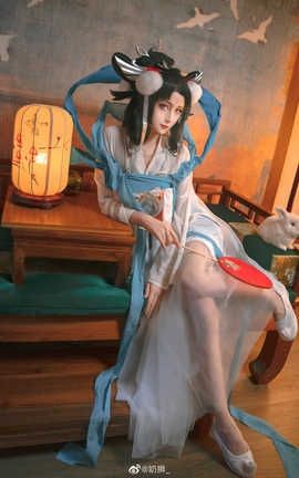 奶狮不咬人-嫦娥如梦令_丽丝库