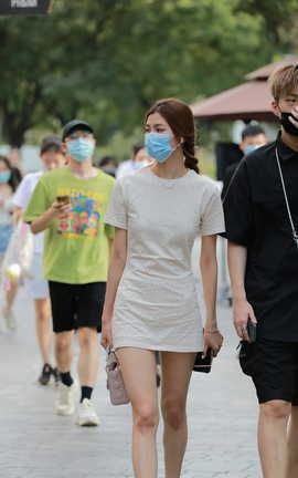 精选街拍作品 NO.1138 街拍逛街的美女_丽丝库