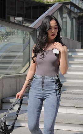 精选街拍作品 NO.0325 你还是要幸福 紧牛 part2_丽丝库