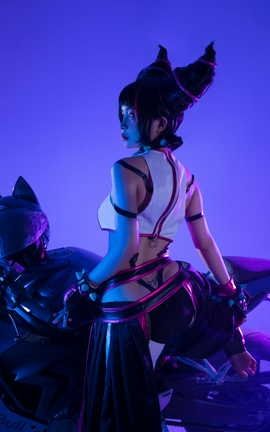 Umeko J 韩蛛俐 Juri Han_丽丝库