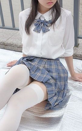 森罗财团 极品萝莉丝袜白丝写真 R15-039