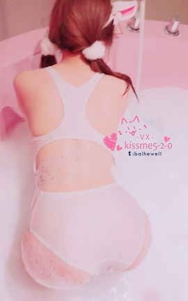 七七酱(百合味)-白色死库水