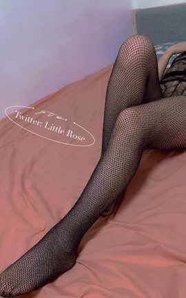 推特网红深圳性感美人儿Little Rose_丽丝库