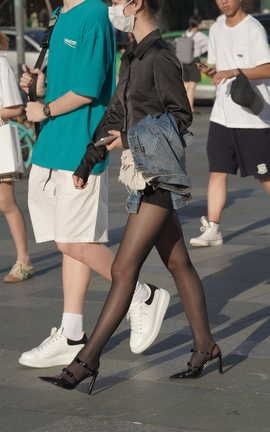 精选街拍作品 NO.1503 黑丝美女 part3_丽丝库