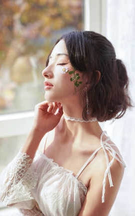 AAAyu阿玉  飘窗上的少女_丽丝库