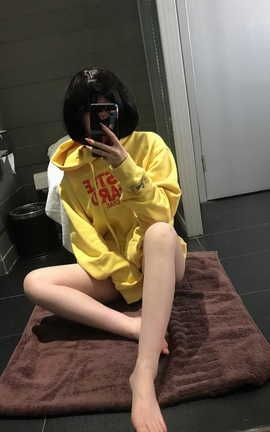 稚九酱-黄色卫衣_丽丝库