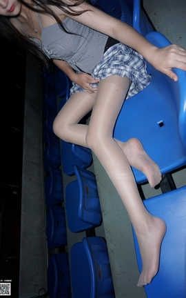 妖精视觉 No.144 粥粥 闺蜜的丝袜嬉戏_丽丝库