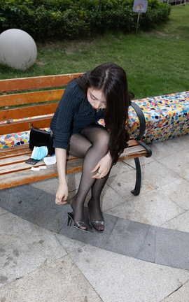 精选街拍作品 NO.0300 玲玲街拍作品 没有你的夏天 part1_丽丝库