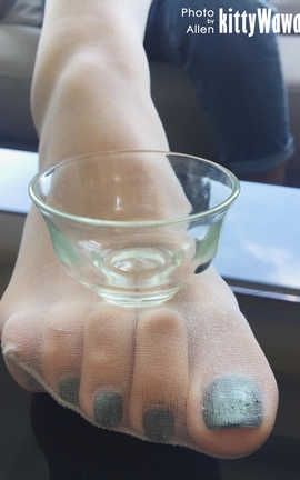 袜小喵写真Kittywawa KT001 玩物：茶杯_丽丝库