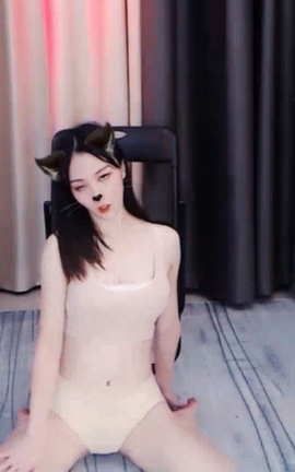 嘉易米雪定制露点视频_丽丝库