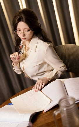 星之迟迟 我的女上司_丽丝库