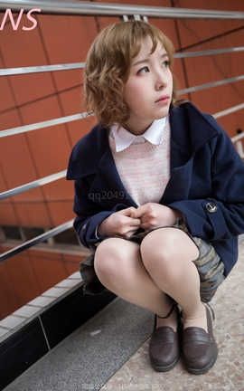 纳丝摄影NS Vol.184 诗云 户外可爱系美腿丝袜_丽丝库