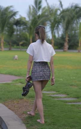 精选街拍作品 NO.0399 红石旅拍摄影作品 格子短裙女孩 part8_丽丝库