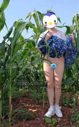 爱露出全站付费资源-户外人前 抖搂激荡夏的精神2_丽丝库