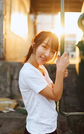 名模阿朱大尺度写真全收录-4