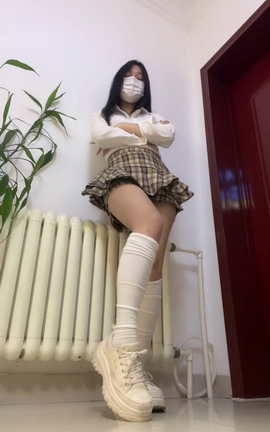 套路直播-小x大王甜甜圈-直播合集V__021[720X1280 22分4秒]_丽丝库