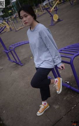 只糖棉袜 VOL.276 小凌 阳光很暖，电量很满_丽丝库