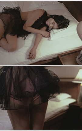 YALAYI雅拉伊写真视频 2021.11.26 V158《黑色童话》诗诗[1920X1080][2分34秒]_丽丝库