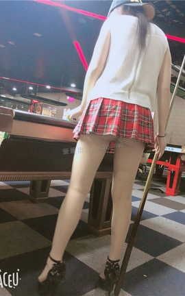 爱露出全站付费资源-转载区  街拍透视少妇_丽丝库