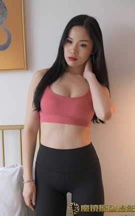 精选街拍作品 NO.0141 紧身裤少妇 part1_丽丝库