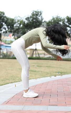 精选街拍作品 NO.0187 白色健身裤 part2_丽丝库