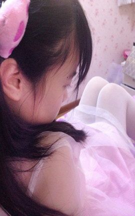 福利在线大图 H工口小学生赛高-2015.05.27紫色_丽丝库