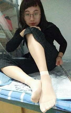 蕾蕾短丝套图-沈惠玲_丽丝库