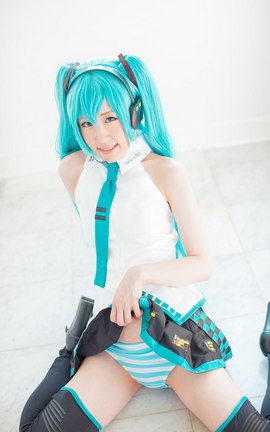 成人cosplay工厂葱娘大尺度视频+套图-2