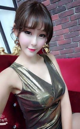 台湾网美 Wangmei Winnie小雪 性感美腿時裝#0153_丽丝库