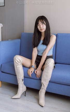袜啵啵BoBoSocks NO.174 小甜豆-高跟长靴、白棉袜、裸足_丽丝库