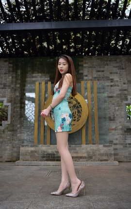 精选街拍作品 NO.0218 尘封的心窗_丽丝库